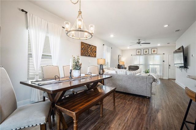 24321 Alydar Loop, Daphne, AL 36526