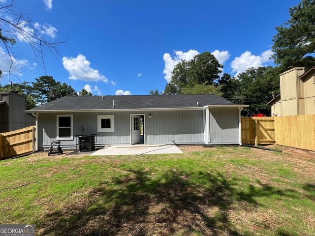 6066 Creekford Drive, Lithonia, GA 30058