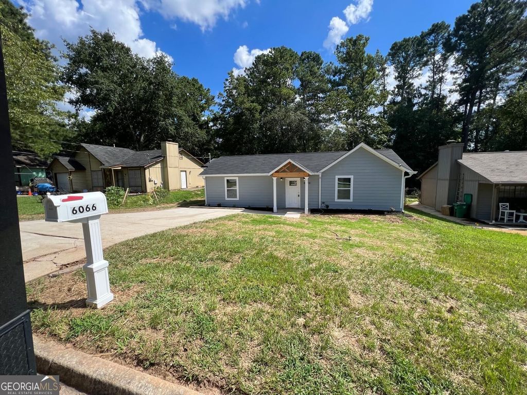 6066 Creekford Drive, Lithonia, GA 30058