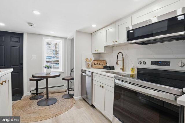 164 YORK ST, Lambertville, NJ 08530