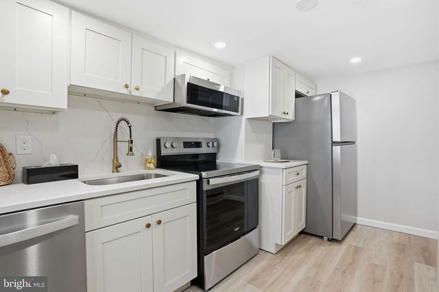 164 YORK ST, Lambertville, NJ 08530