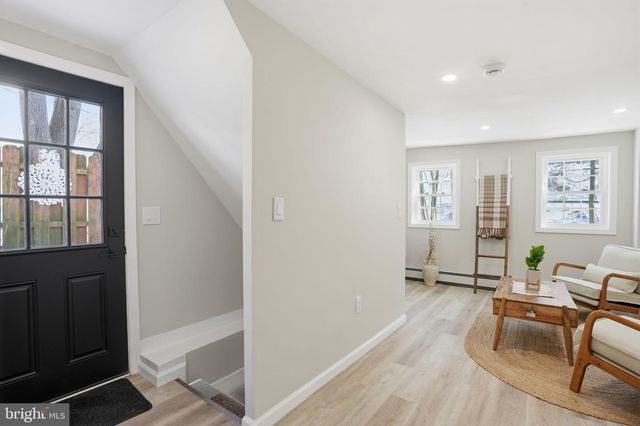 164 YORK ST, Lambertville, NJ 08530