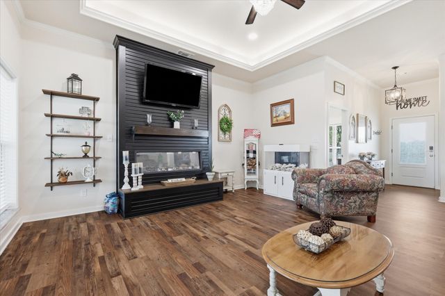 1785 County Road 208, Gainesville, TX 76240