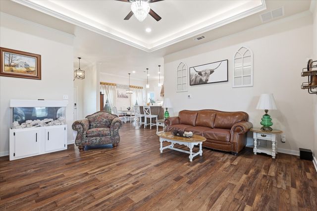1785 County Road 208, Gainesville, TX 76240