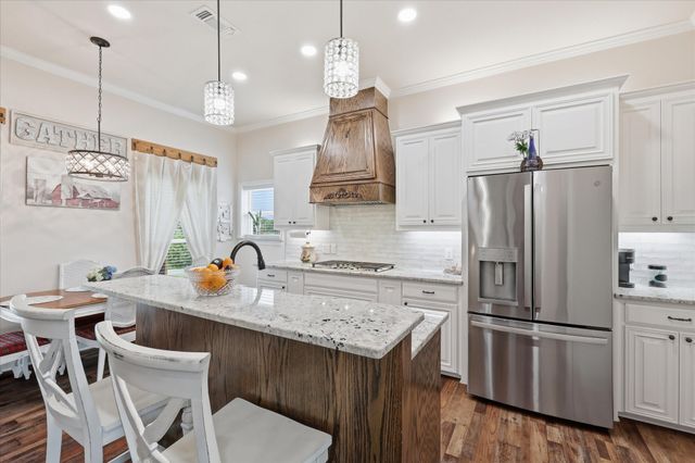 1785 County Road 208, Gainesville, TX 76240