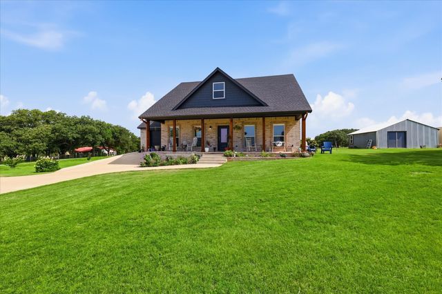 1785 County Road 208, Gainesville, TX 76240