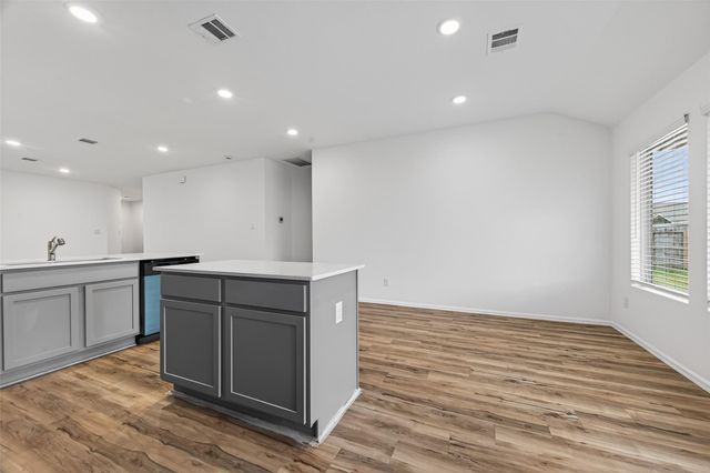 3808 Moss Hill Road, Richmond, TX 77469