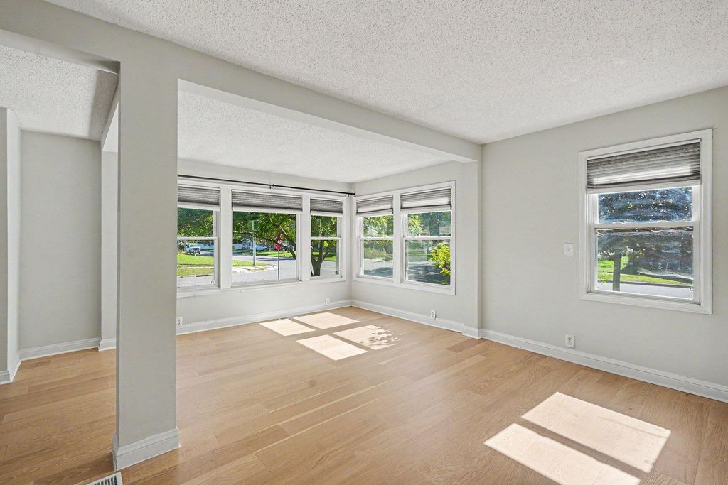 4403 Zane Avenue N, Crystal, MN 55422 — photo 5