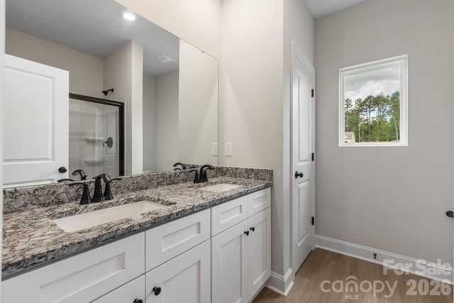 3614 Narrow Lane, Charlotte, NC 28215