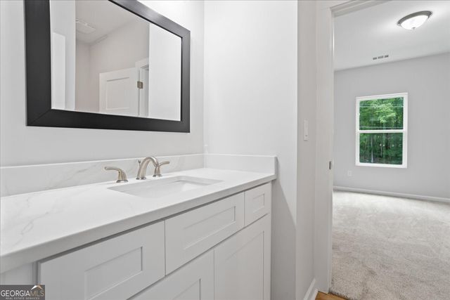 3902 Bouldercrest Road SE, Ellenwood, GA 30294