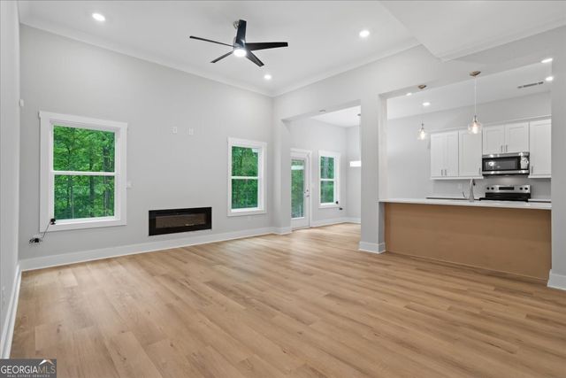 3902 Bouldercrest Road SE, Ellenwood, GA 30294