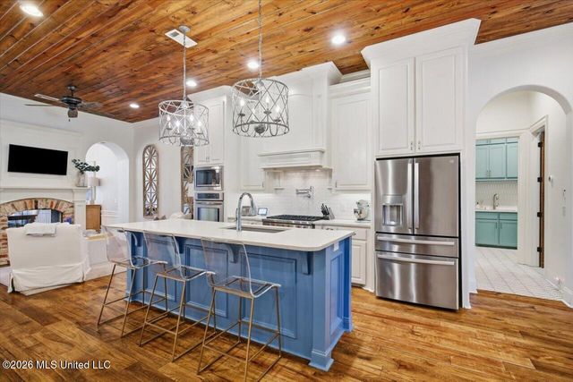 460 Pembrooke Drive, Madison, MS 39110
