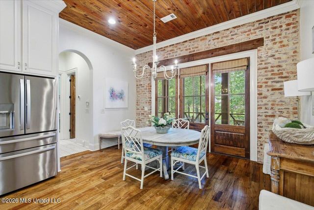 460 Pembrooke Drive, Madison, MS 39110