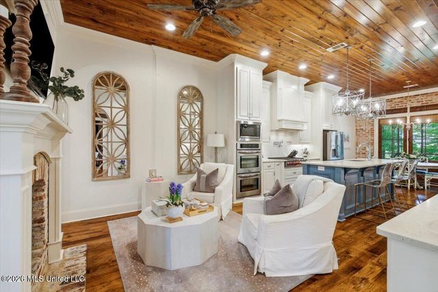 460 Pembrooke Drive, Madison, MS 39110