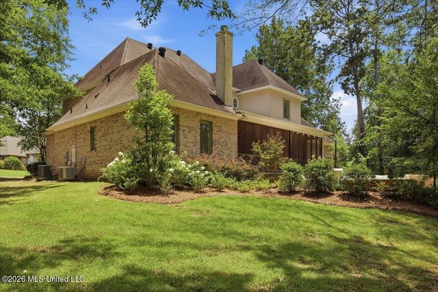 460 Pembrooke Drive, Madison, MS 39110