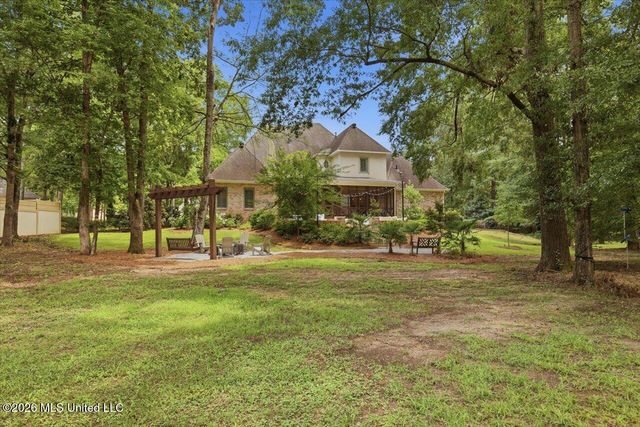 460 Pembrooke Drive, Madison, MS 39110