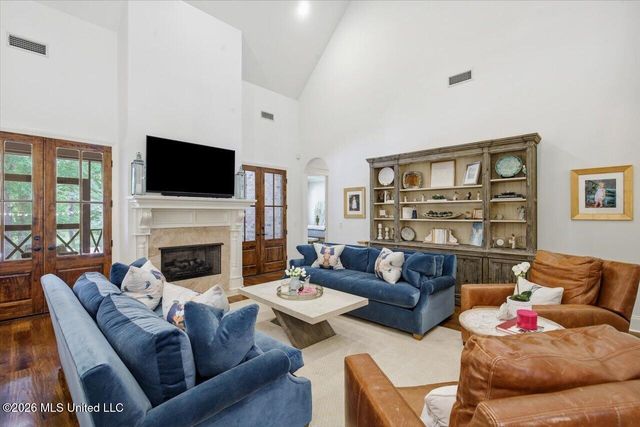 460 Pembrooke Drive, Madison, MS 39110