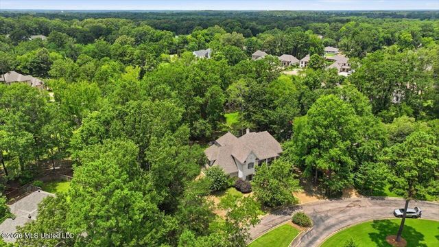 460 Pembrooke Drive, Madison, MS 39110