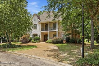 460 Pembrooke Drive, Madison, MS 39110