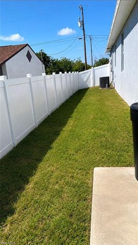 4601 Elva AVE S, Lehigh Acres, FL 33976