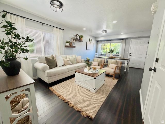 1766 W 5025 S, Roy, UT 84067