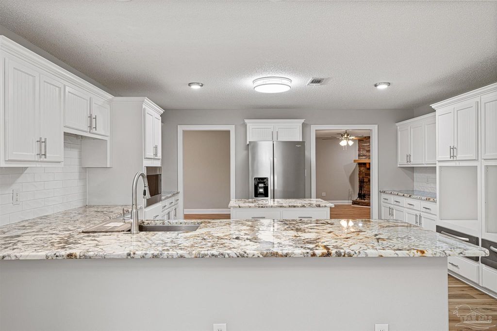 7151 Stucky Rd, Century, FL 32535