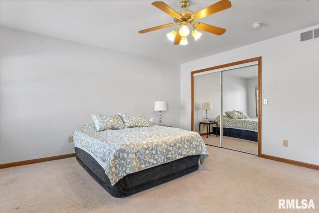 5205 Bunting Road, Springfield, IL 62711