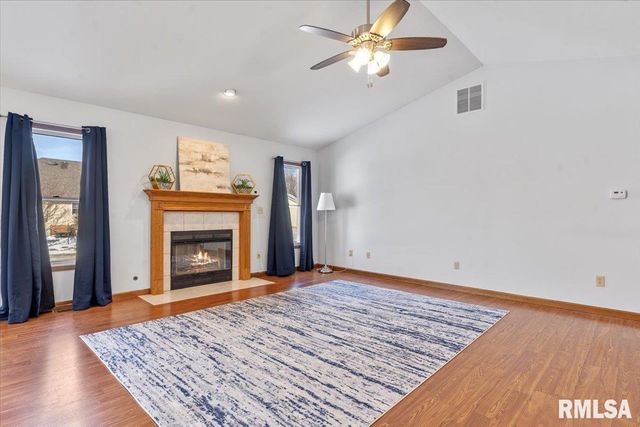 5205 Bunting Road, Springfield, IL 62711