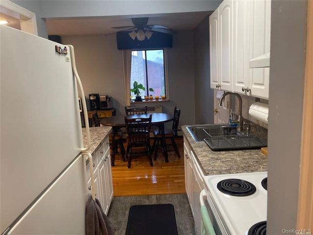 263 River Avenue 6AU, Patchogue, NY 11772