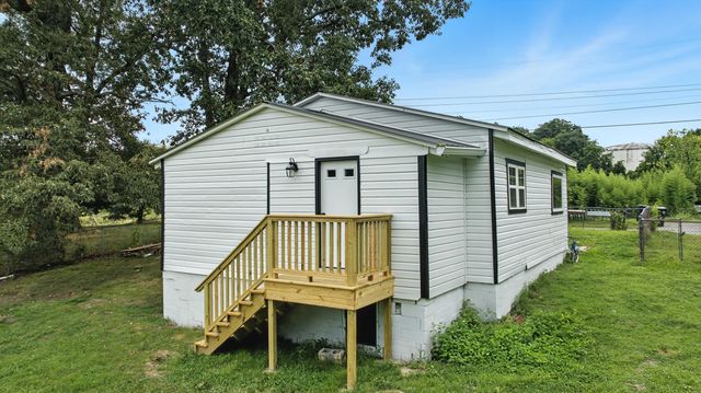 1385 Overhead Bridge Road NE, Cleveland, TN 37311