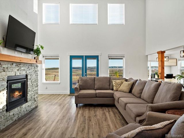 16471 S Essex Rd, Platteville, CO 80651