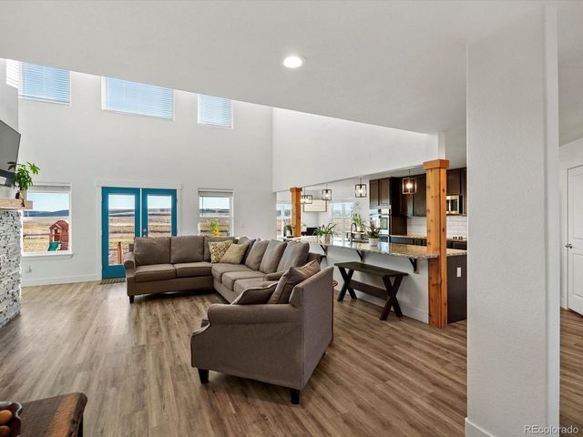 16471 S Essex Rd, Platteville, CO 80651