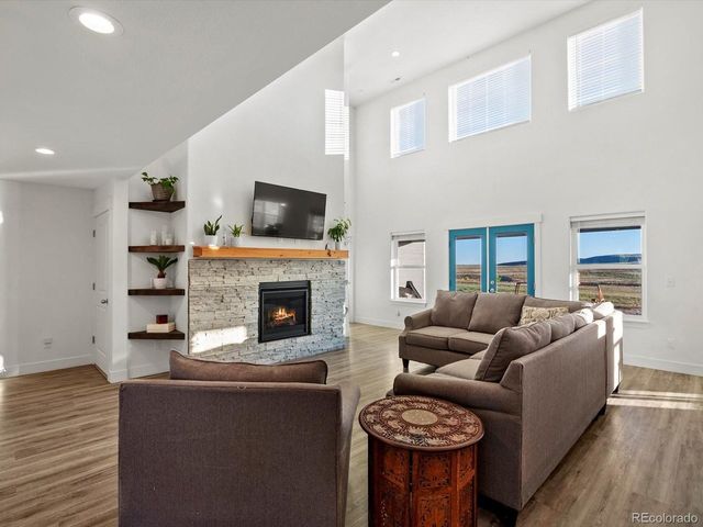 16471 S Essex Rd, Platteville, CO 80651