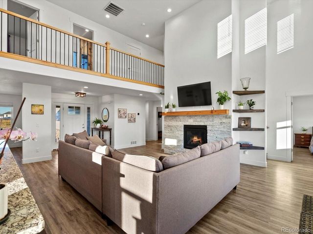 16471 S Essex Rd, Platteville, CO 80651