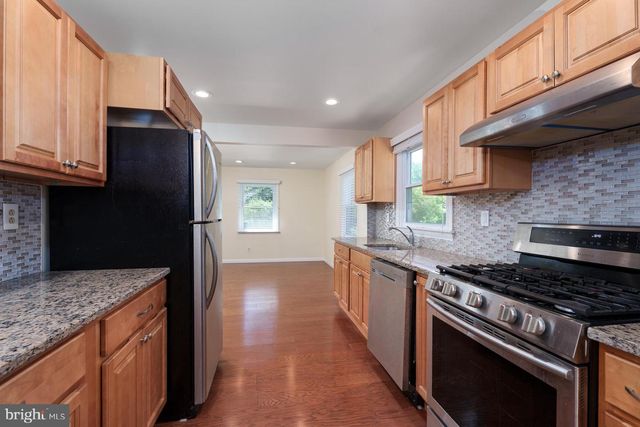 56 CLEARVIEW AVE, Princeton, NJ 08540