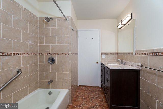 56 CLEARVIEW AVE, Princeton, NJ 08540