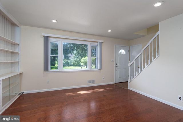 56 CLEARVIEW AVE, Princeton, NJ 08540