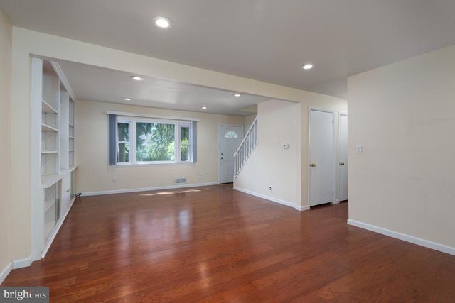 56 CLEARVIEW AVE, Princeton, NJ 08540