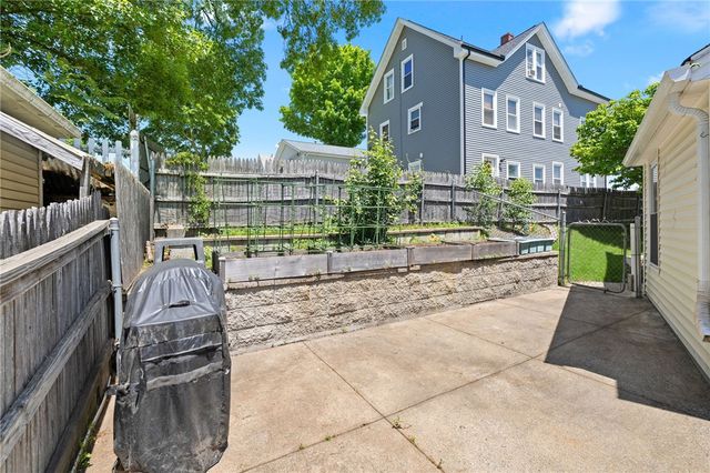 28 Fairview Avenue, Cumberland, RI 02864