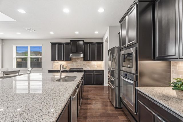 2300 Centennial LOOP, Round Rock, TX 78665