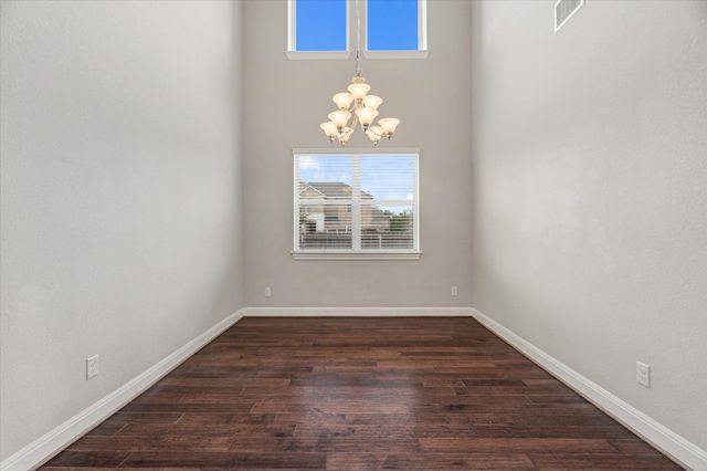 2300 Centennial LOOP, Round Rock, TX 78665