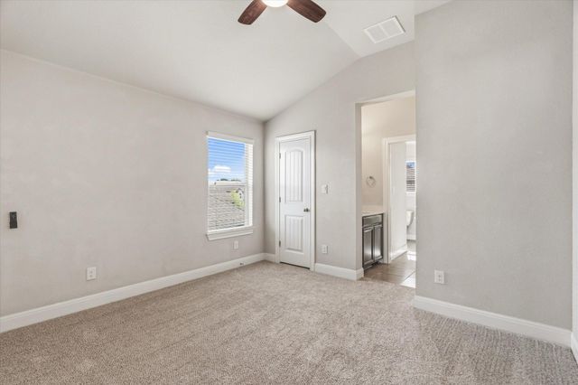 2300 Centennial LOOP, Round Rock, TX 78665