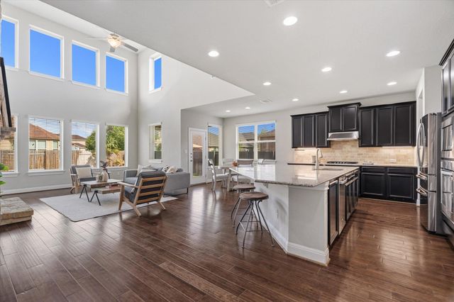 2300 Centennial LOOP, Round Rock, TX 78665