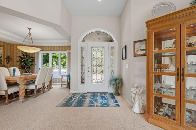 15183 Wayzata Boulevard, Wayzata, MN 55391