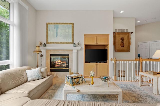 15183 Wayzata Boulevard, Wayzata, MN 55391
