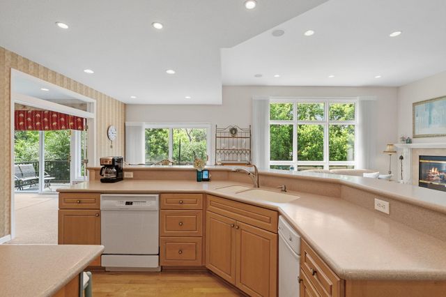 15183 Wayzata Boulevard, Wayzata, MN 55391