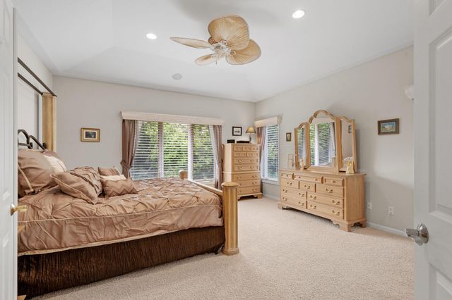 15183 Wayzata Boulevard, Wayzata, MN 55391