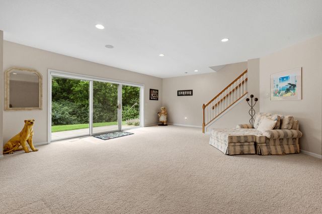 15183 Wayzata Boulevard, Wayzata, MN 55391