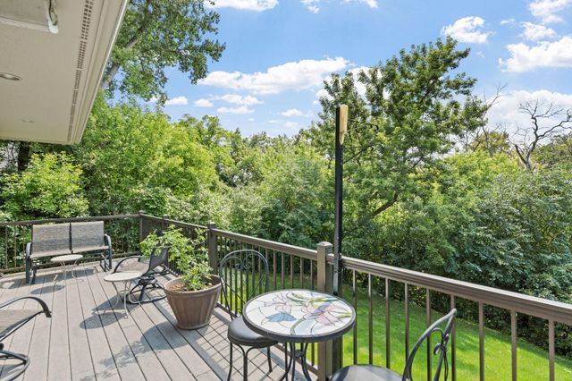 15183 Wayzata Boulevard, Wayzata, MN 55391