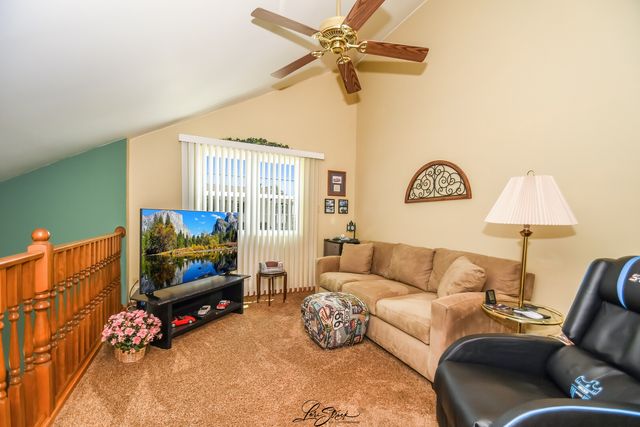 1446 Berta Drive, Crest Hill, IL 60403